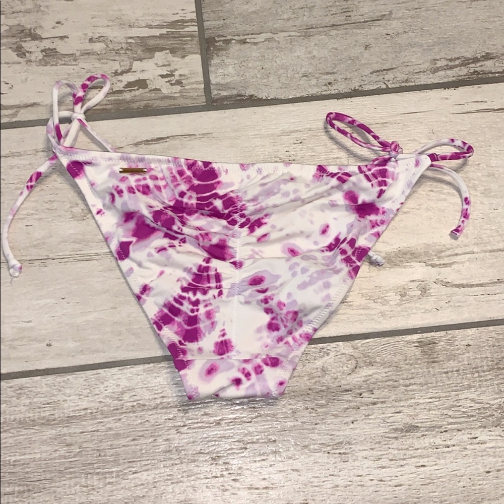 bikini bottoms